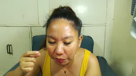 Snapshot of takemetoheavenbaby chatting on February 23, 2025, 4:35 pm anne online show from February 23, 2025, 4:35 pm