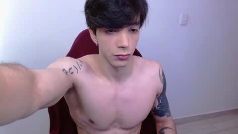 takeru___ online show from November 30, 2025, 6:01 pm