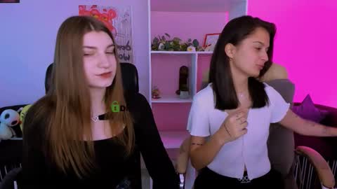 talia_seduce online show from October 2, 2025, 12:45 pm