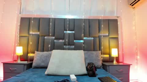 tali  online show from November 23, 2025, 4:29 pm