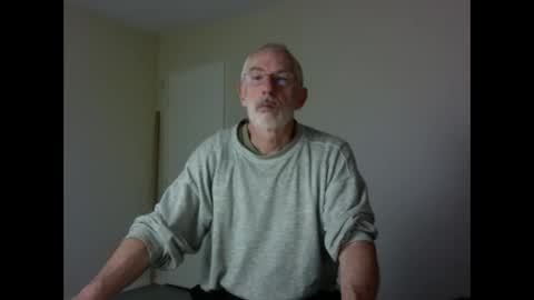 Jack Pierrot online show from October 19, 2025, 6:19 pm