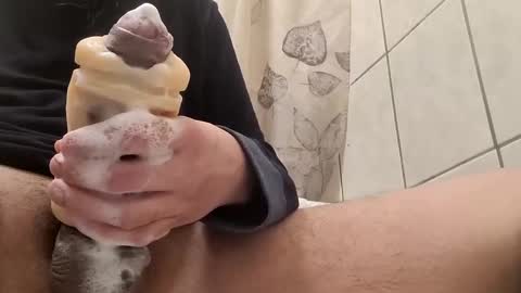 tall6feet7inch online show from February 8, 2025, 7:59 am