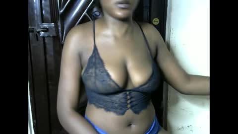 tall_choco online show from March 15, 2026, 11:00 pm