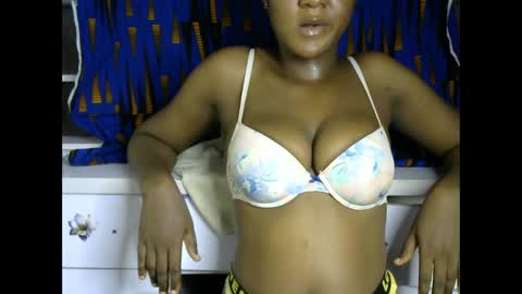 tall_choco online show from March 25, 2026, 7:20 pm