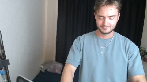 Snapshot of tall_sam chatting on September 12, 2025, 3:12 pm tall_sam online show from September 12, 2025, 3:12 pm