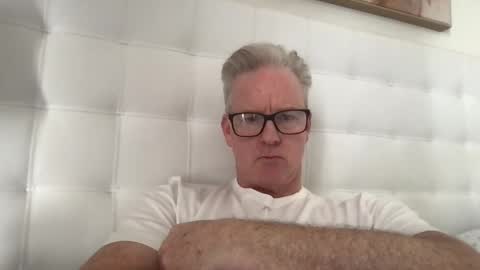 tallandfit000 online show from March 4, 2025, 4:38 am