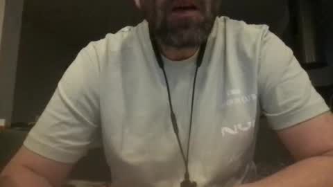 Aligator online show from April 21, 2026, 6:23 pm