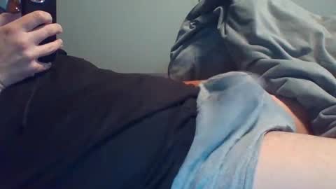 Snapshot of tallguy88444 chatting on October 19, 2025, 12:55 am tallguy88444 online show from October 19, 2025, 12:55 am