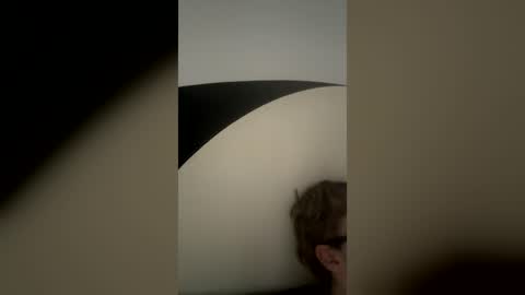 tallhandsomehung69 online show from July 26, 2026, 9:43 pm
