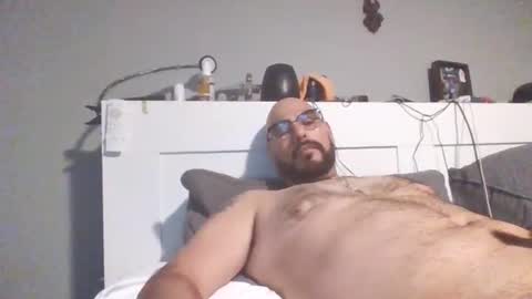 talllatino310 online show from April 6, 2026, 4:46 am