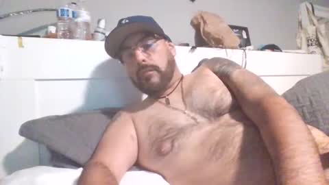 talllatino310 online show from April 21, 2026, 6:12 pm