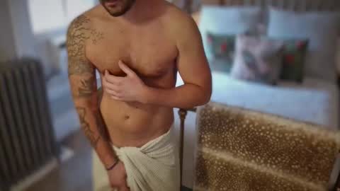 tallslimfit1 online show from February 22, 2026, 5:44 pm