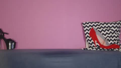 Snapshot of tallso chatting on February 18, 2026, 6:15 pm Tallso online show from February 18, 2026, 6:15 pm