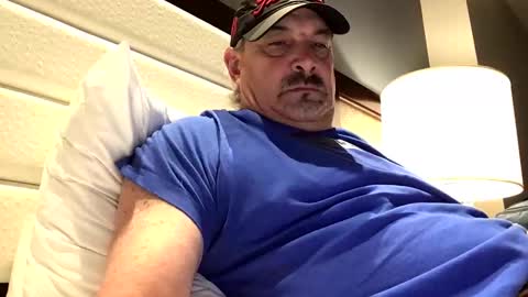 Snapshot of talltexxxan chatting on November 17, 2025, 12:27 am talltexxxan online show from November 17, 2025, 12:27 am