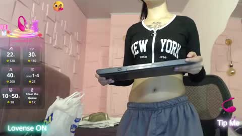 Snapshot of tamara_aa chatting on September 23, 2025, 12:35 am Tamara online show from September 23, 2025, 12:35 am