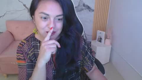 tamara_ch1 online show from December 17, 2025, 3:34 am