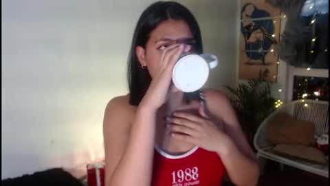 Tamara online show from December 21, 2025, 11:01 pm