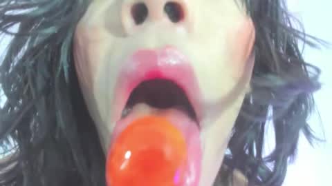 tamara_rouse57 online show from October 11, 2025, 6:23 am