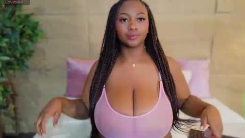 Snapshot of tamaramyller chatting on August 6, 2026, 10:06 am tamaramyller online show from August 6, 2026, 10:06 am
