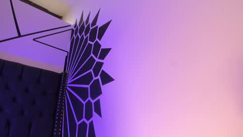 Snapshot of tamarathompsonn chatting on February 24, 2025, 1:53 pm Tamara. online show from February 24, 2025, 1:53 pm