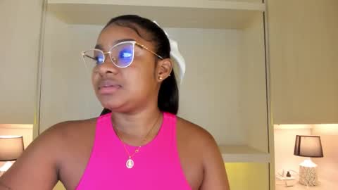 Tami online show from November 22, 2025, 8:08 pm