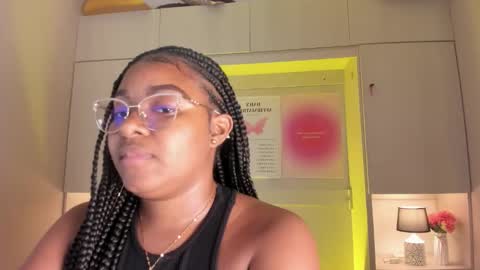 Tami online show from March 8, 2026, 2:04 am