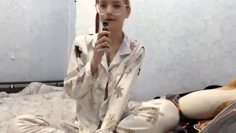 Monica online show from June 10, 2026, 2:05 pm