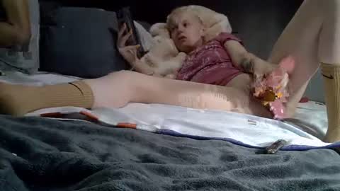 tamesbury online show from April 17, 2026, 10:24 pm