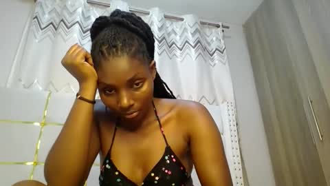 Snapshot of tamia538235 chatting on January 28, 2025, 9:50 pm tamia online show from January 28, 2025, 9:50 pm