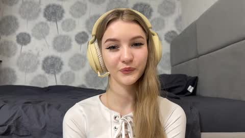 Melissa online show from April 4, 2026, 12:13 pm