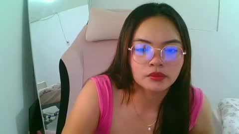 Snapshot of tammipoulton chatting on May 24, 2026, 5:34 am Angel online show from May 24, 2026, 5:34 am