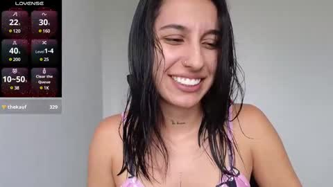 Snapshot of tammyandrade_ chatting on February 19, 2025, 4:11 pm tammy  online show from February 19, 2025, 4:11 pm