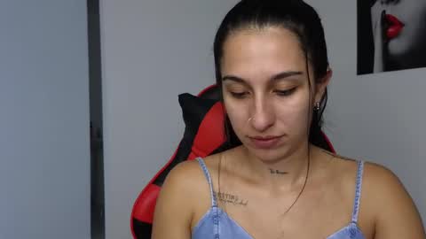 Snapshot of tammyandrade_ chatting on February 26, 2025, 10:31 pm tammy  online show from February 26, 2025, 10:31 pm