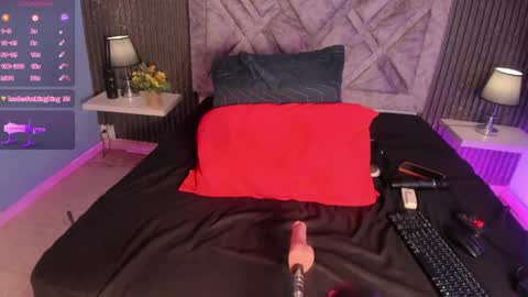 T A M M Y  online show from April 11, 2026, 4:17 am