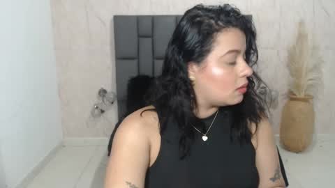 Snapshot of tammycooperr_ chatting on January 11, 2025, 6:14 am tammycooperr online show from January 11, 2025, 6:14 am