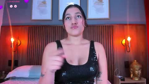 tammys4 online show from January 15, 2026, 7:39 pm