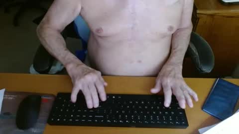 Snapshot of tampaaman123 chatting on September 27, 2025, 12:21 pm Tampaman321 online show from September 27, 2025, 12:21 pm