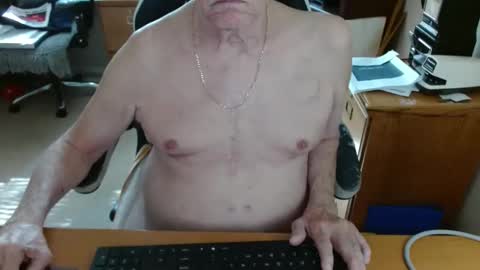 Snapshot of tampaman345 chatting on May 10, 2026, 1:49 pm tampaman345 online show from May 10, 2026, 1:49 pm