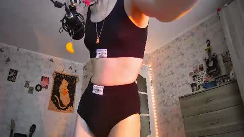 Milena Kuprianova online show from June 23, 2026, 8:34 am