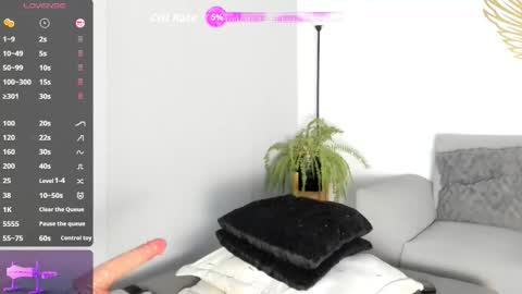 Tanisha online show from March 9, 2026, 1:53 am