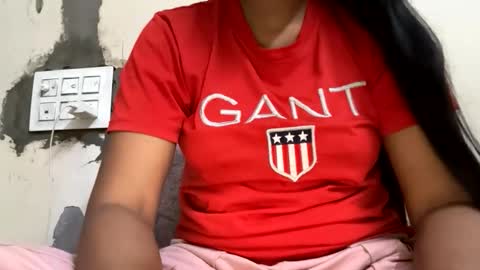 Snapshot of taniya_roy4628 chatting on May 18, 2026, 3:02 am taniya_roy4628 online show from May 18, 2026, 3:02 am
