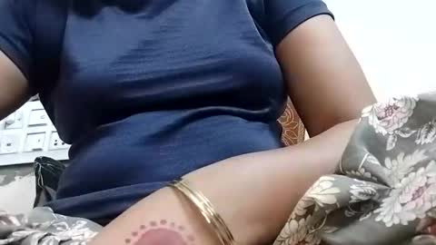 Snapshot of taniya_roy4628 chatting on May 24, 2026, 2:55 pm taniya_roy4628 online show from May 24, 2026, 2:55 pm
