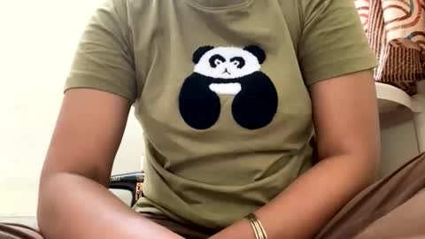Snapshot of taniya_roy4628 chatting on May 27, 2026, 2:41 am taniya_roy4628 online show from May 27, 2026, 2:41 am