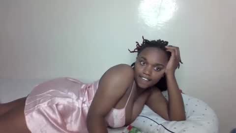 Snapshot of tannia004 chatting on December 4, 2024, 4:32 am tania online show from December 4, 2024, 4:32 am