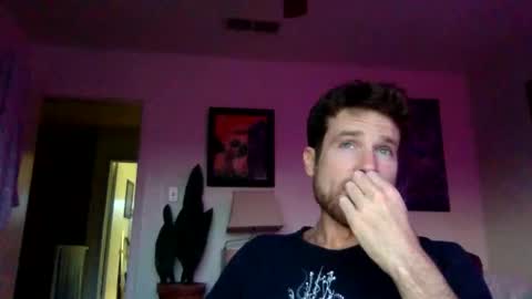 Dr. Love online show from April 1, 2026, 12:44 am