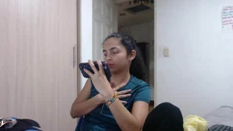 Snapshot of tantricroots chatting on March 3, 2025, 2:26 am Angeline Follow online show from March 3, 2025, 2:26 am