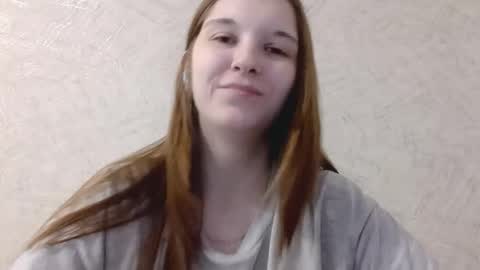 Mia online show from October 20, 2025, 8:26 am