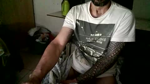 tarado_skype_cam online show from December 22, 2025, 5:26 am