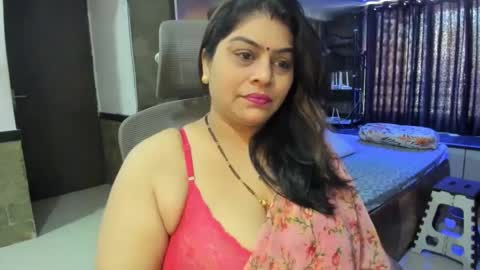 tarivishu23 online show from February 5, 2025, 5:41 am