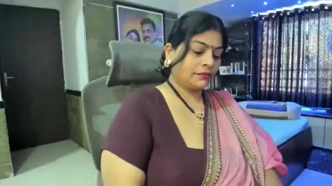 tarivishu23 online show from October 22, 2025, 2:34 am